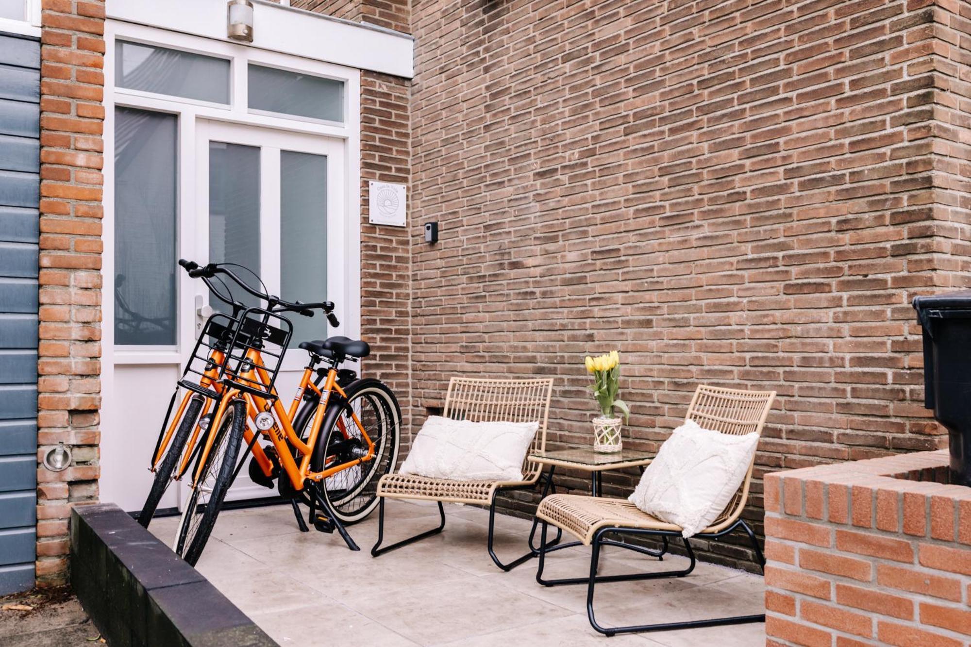 Casa La Vida Beach House & Free Bikes Зандвоорт Екстериор снимка